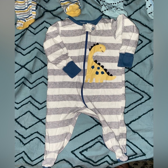 Gerber 0-3 Onesie Set of 3 - Picture 3 of 7